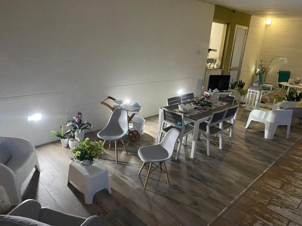 Bed and Breakfast Viro House Squinzano Exterior foto